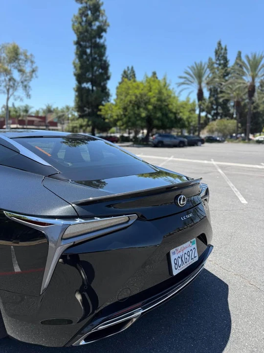 2018 Lexus LC - Image 7 of 20