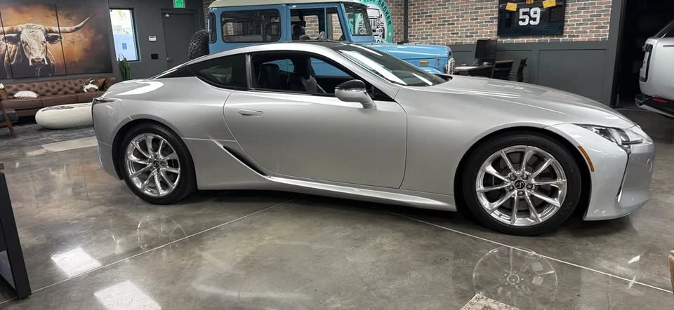2018 Lexus LC - Image 2 of 11