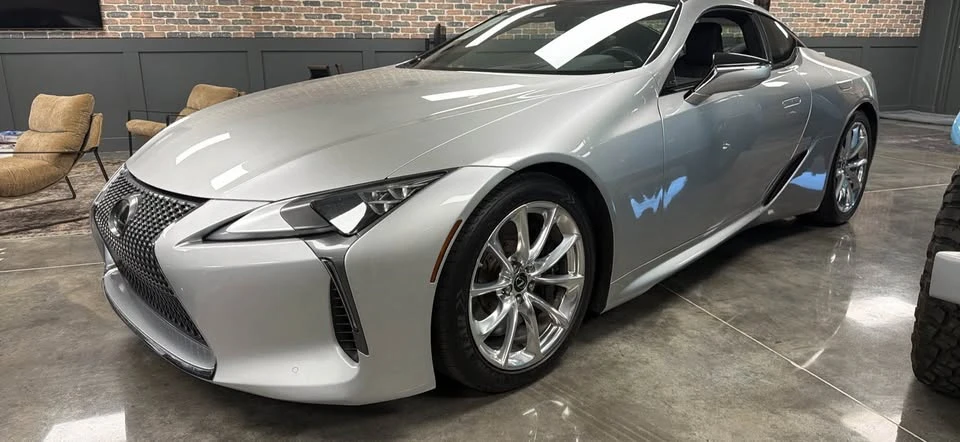 2018 Lexus LC - Image 6 of 11