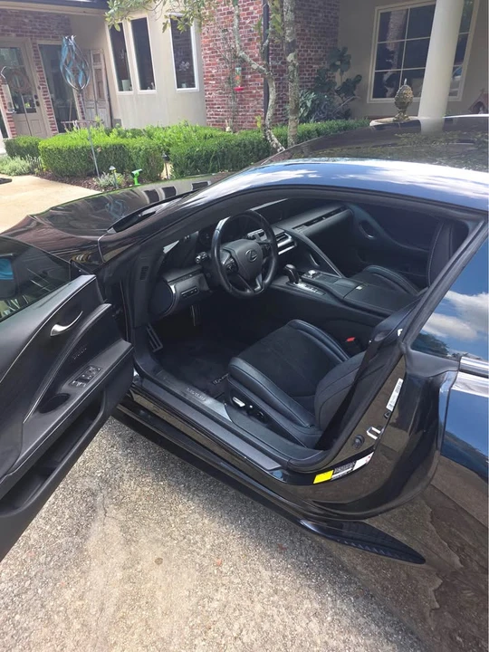 2018 Lexus LC - Image 4 of 4