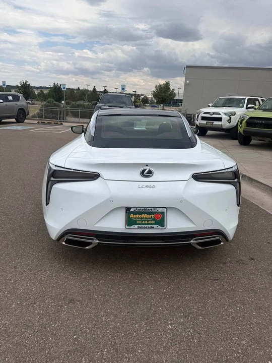 2018 Lexus LC - Image 5 of 12