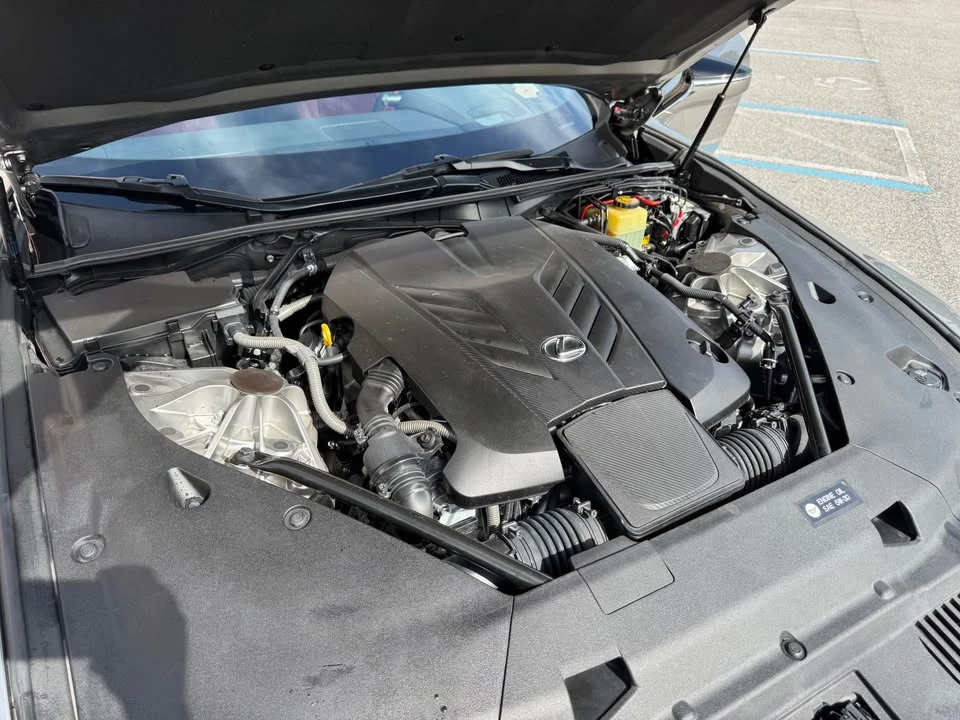 2018 Lexus LC - Image 6 of 17