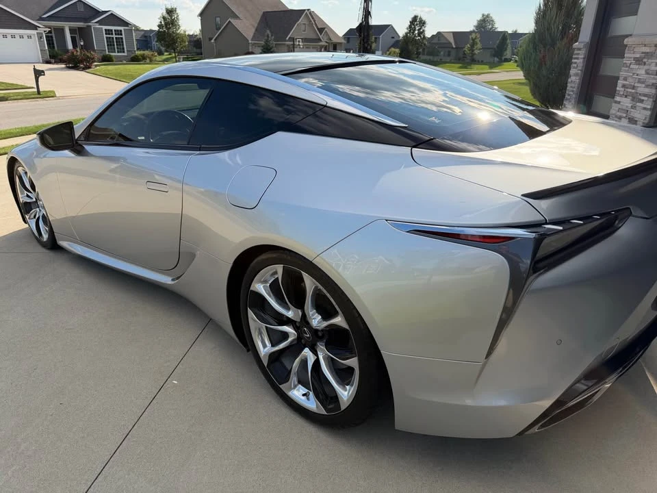 2018 Lexus LC - Image 7 of 20