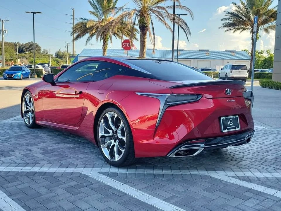 2018 Lexus LC - Image 2 of 14