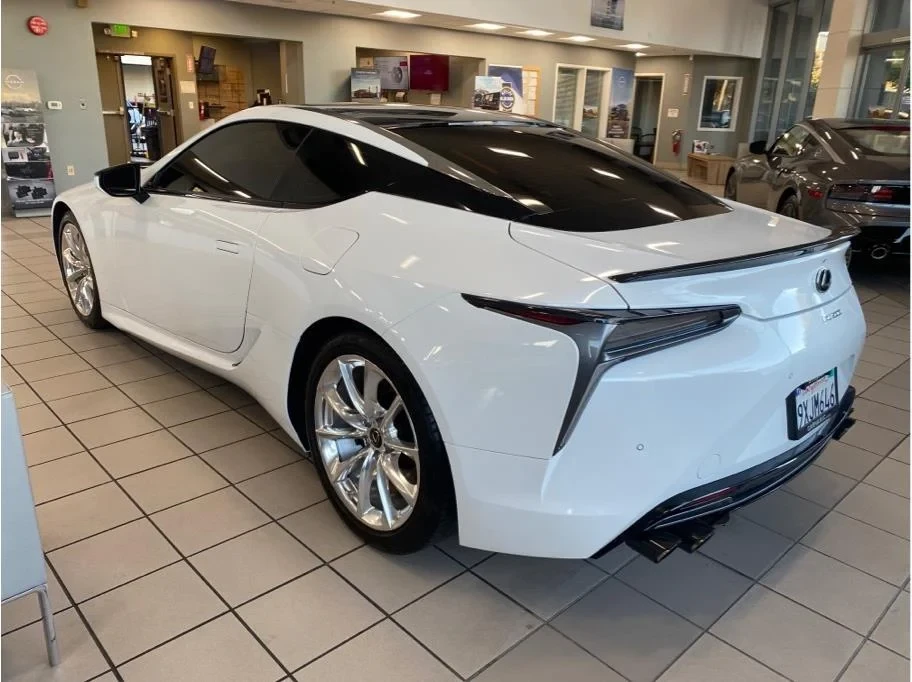 2018 Lexus LC - Image 4 of 7