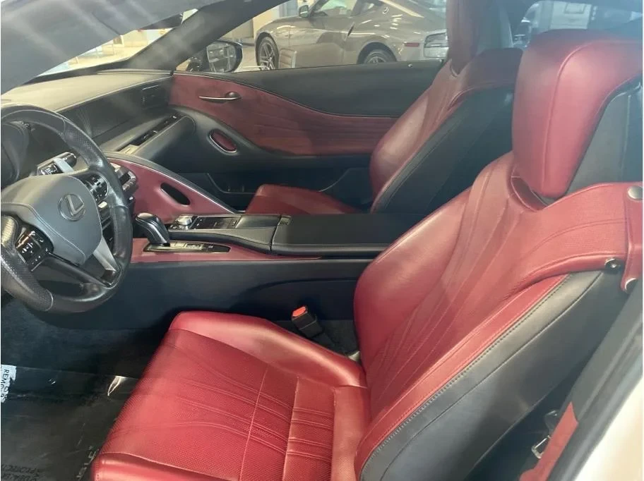 2018 Lexus LC - Image 7 of 7