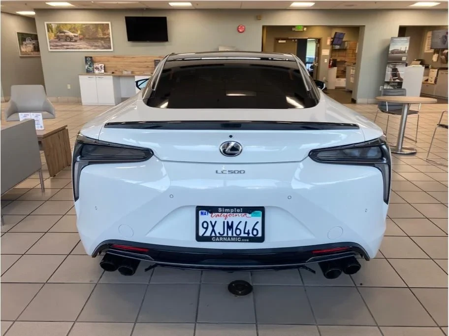 2018 Lexus LC - Image 3 of 7