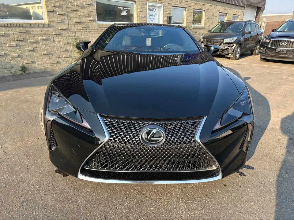 2018 Lexus LC - Image 8 of 16