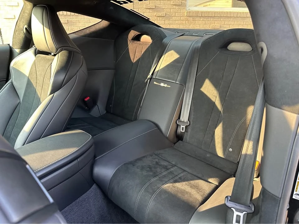 2018 Lexus LC - Image 13 of 16
