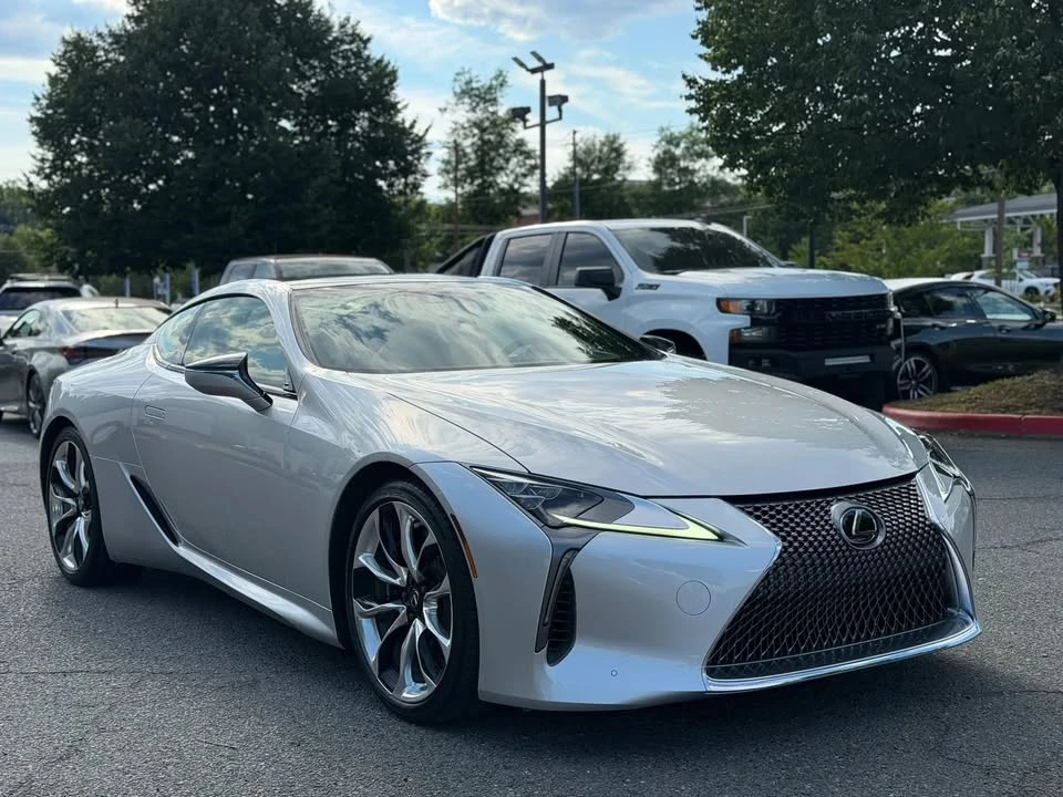 2018 Lexus LC - Image 4 of 5