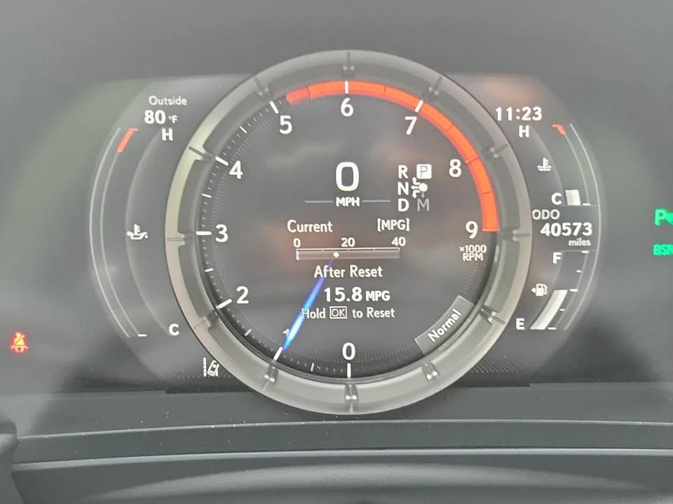 2018 Lexus LC - Image 16 of 18