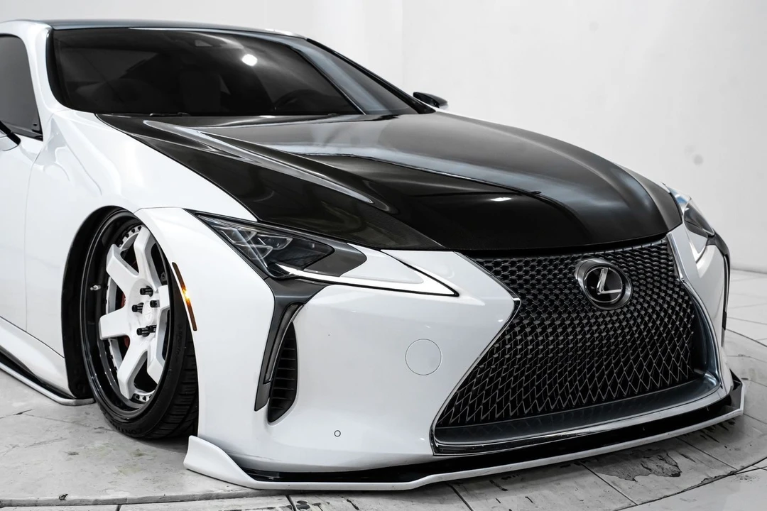 2018 Lexus LC - Image 18 of 31