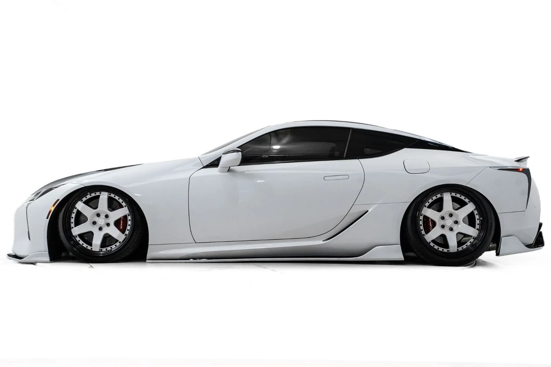 2018 Lexus LC - Image 11 of 31
