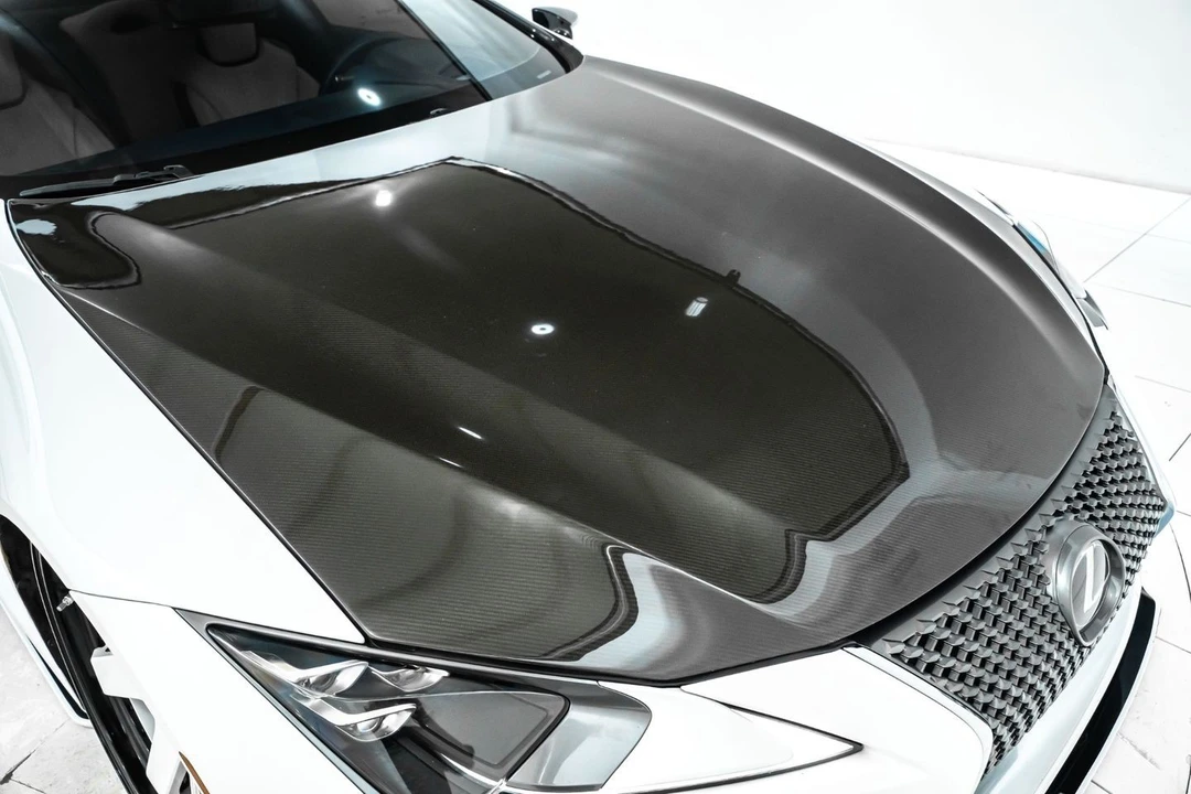 2018 Lexus LC - Image 17 of 31