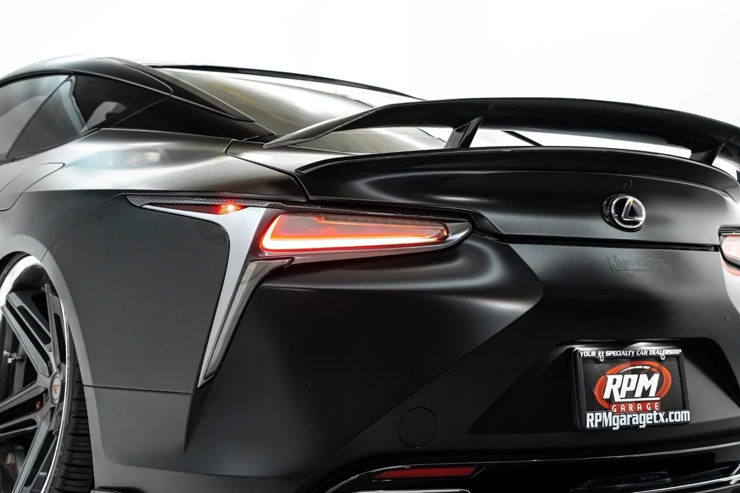 2018 Lexus LC - Image 13 of 31
