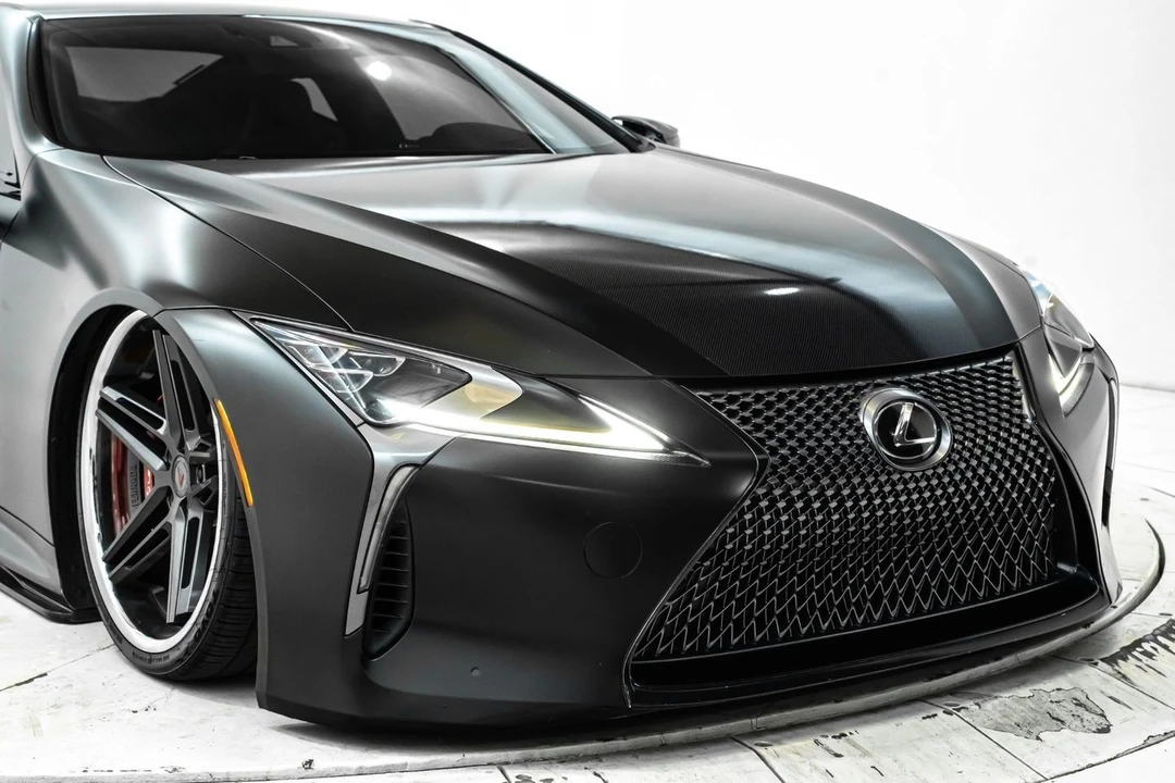 2018 Lexus LC - Image 19 of 31