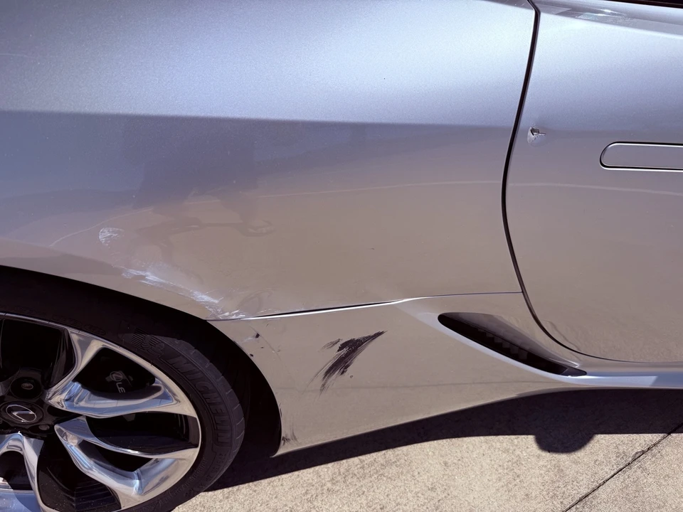 2018 Lexus LC - Image 19 of 21