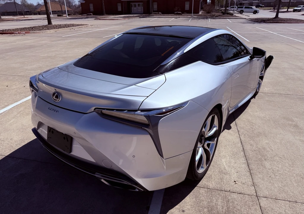 2018 Lexus LC - Image 7 of 21