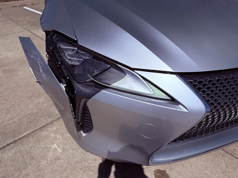 2018 Lexus LC - Image 12 of 21