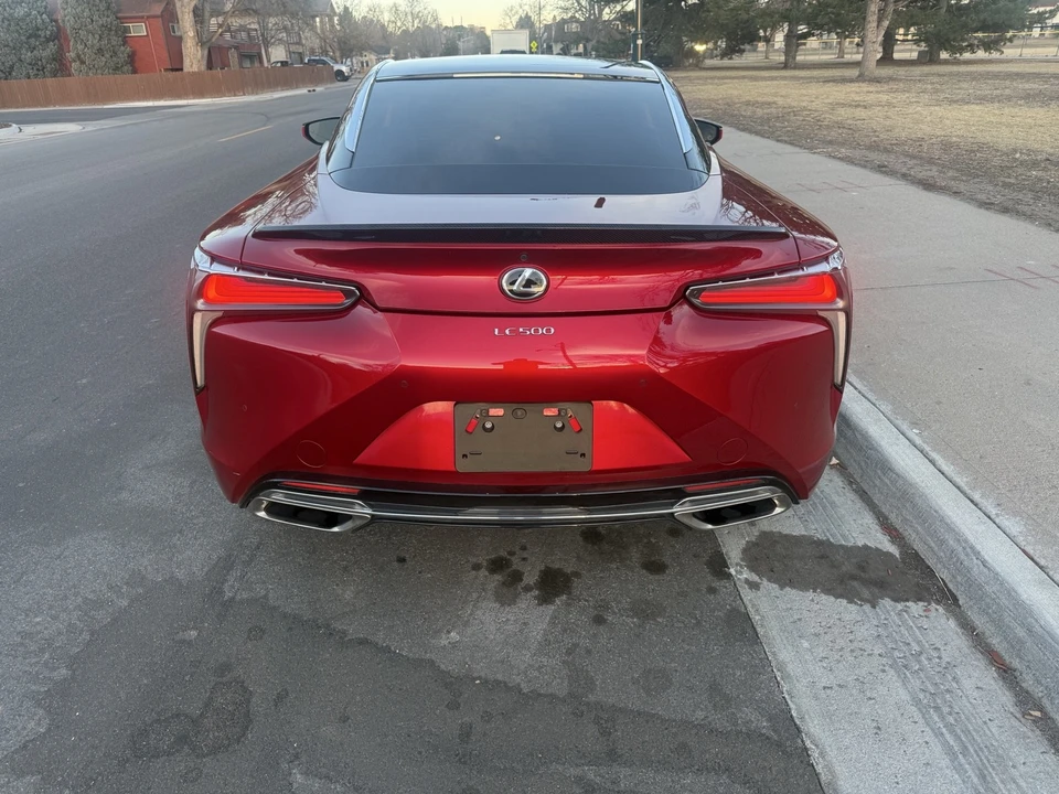 2018 Lexus LC - Image 5 of 11