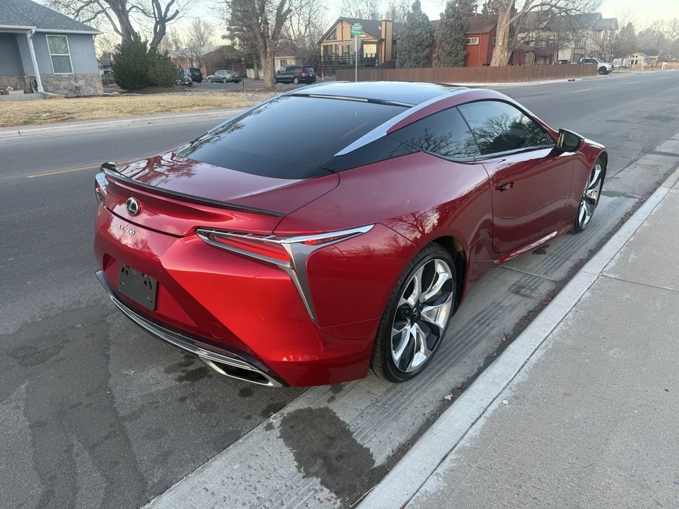 2018 Lexus LC - Image 4 of 11