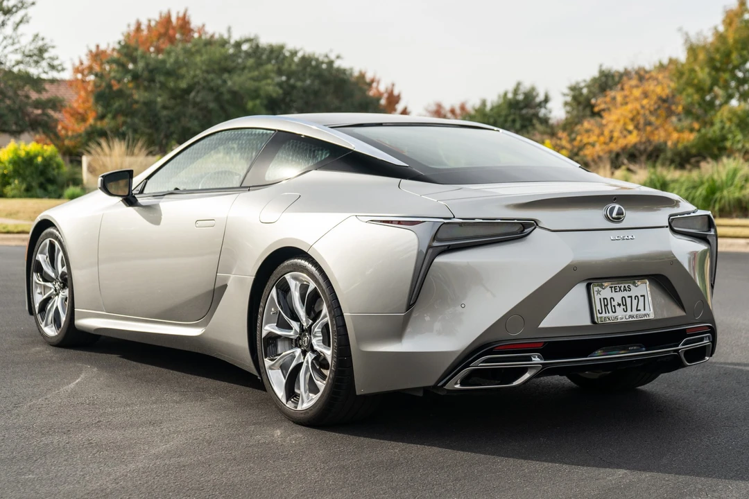 2018 Lexus LC - Image 5 of 31