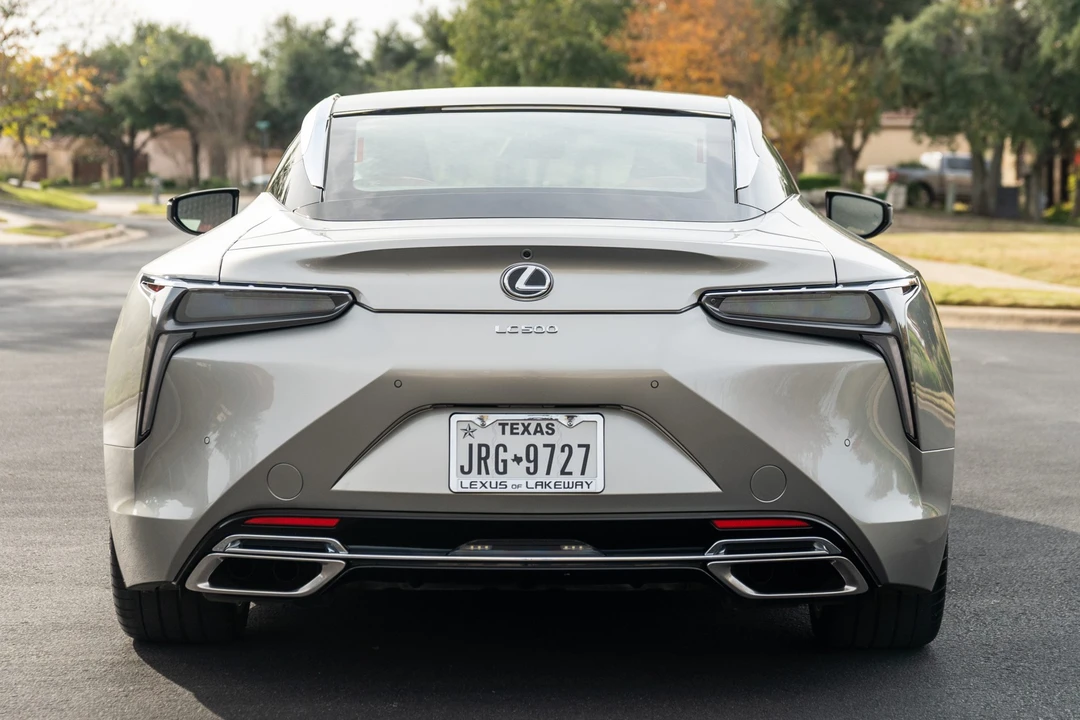 2018 Lexus LC - Image 6 of 31