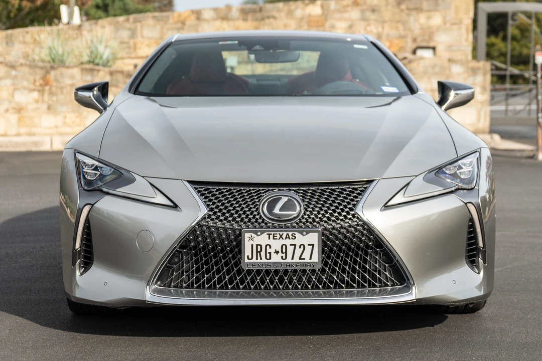 2018 Lexus LC - Image 3 of 31