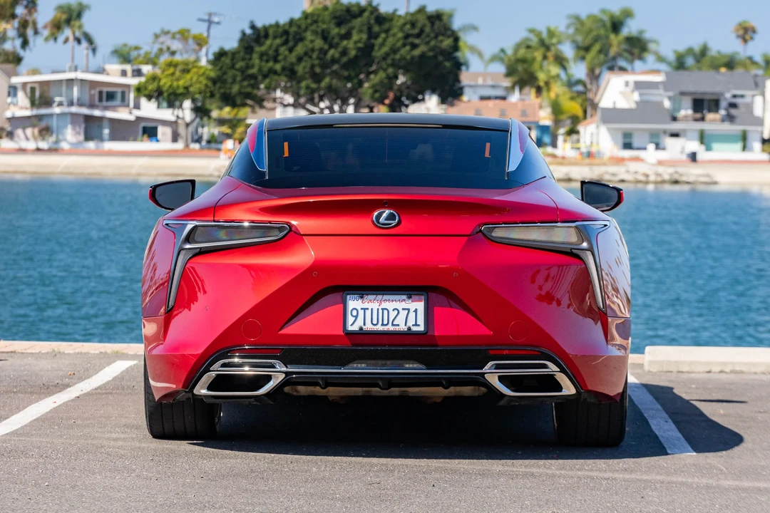 2018 Lexus LC - Image 5 of 31