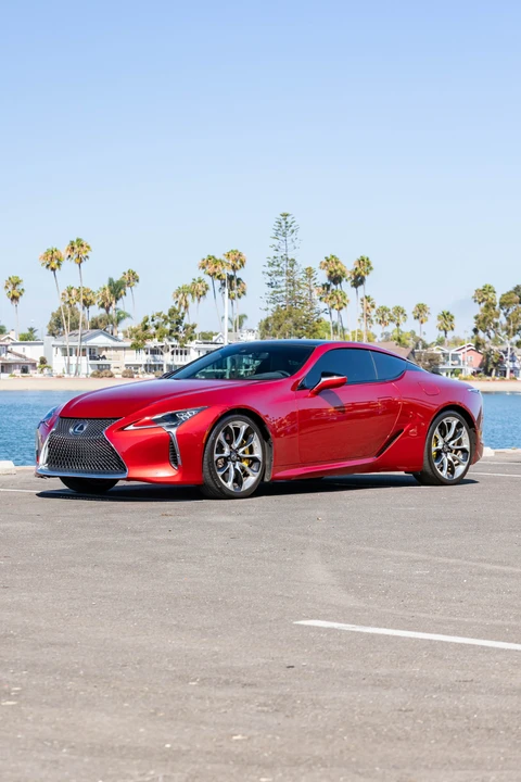 2018 Lexus LC - Image 2 of 31