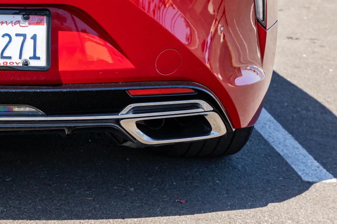 2018 Lexus LC - Image 30 of 31
