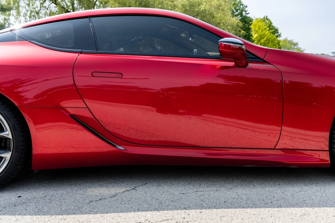 2018 Lexus LC - Image 30 of 31