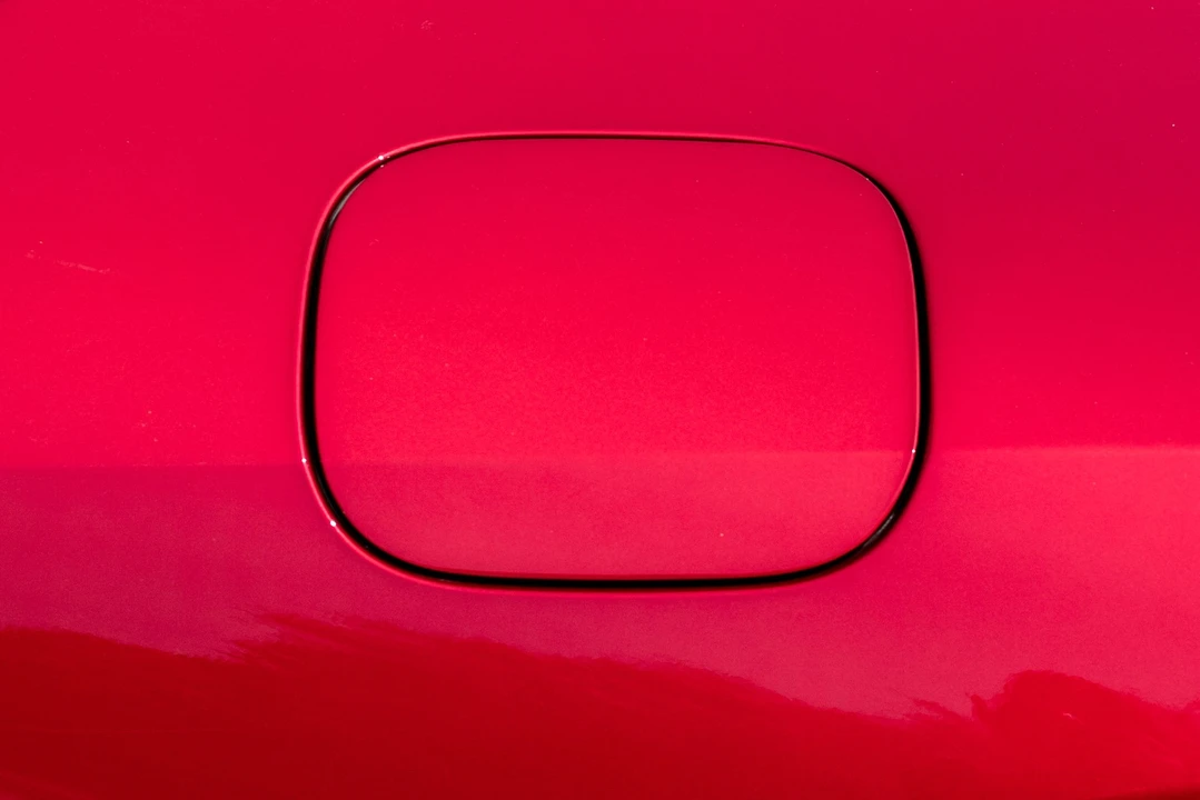 2018 Lexus LC - Image 13 of 31