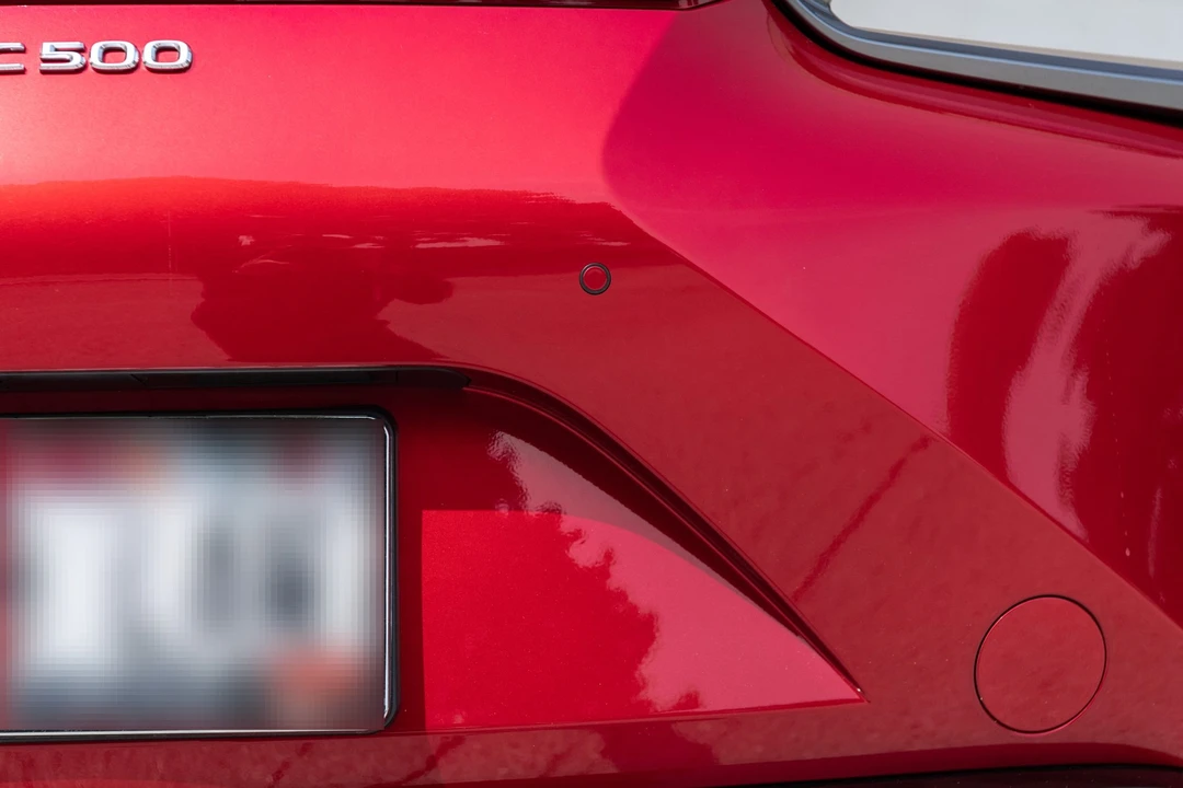 2018 Lexus LC - Image 25 of 31