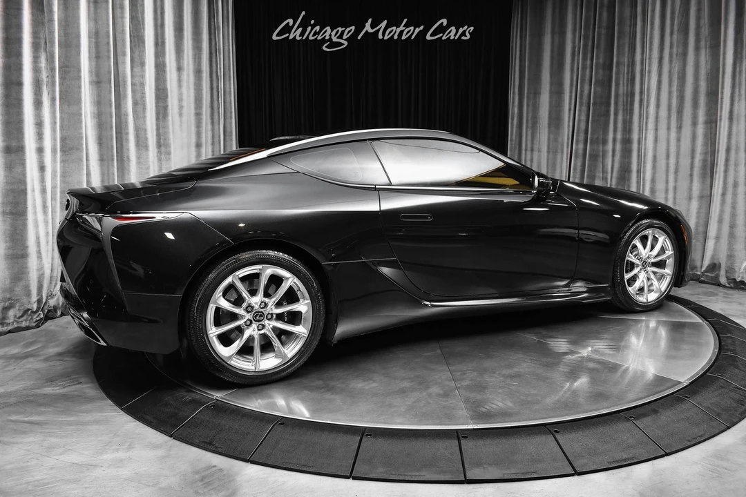 2018 Lexus LC - Image 5 of 31