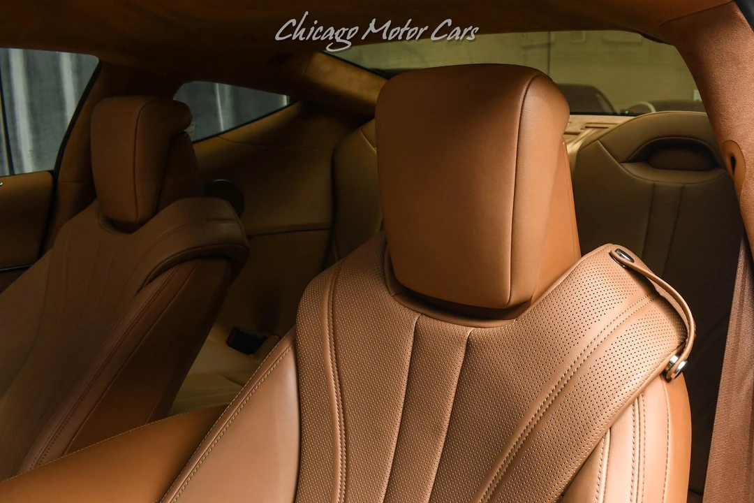 2018 Lexus LC - Image 20 of 31