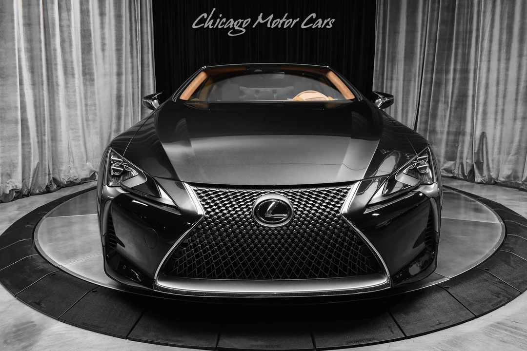 2018 Lexus LC - Image 7 of 31