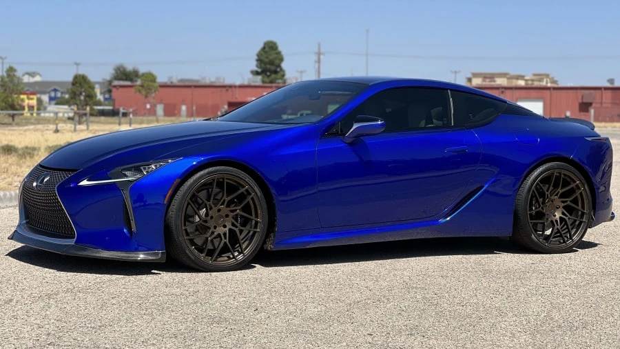 2018 Lexus LC - Image 16 of 27