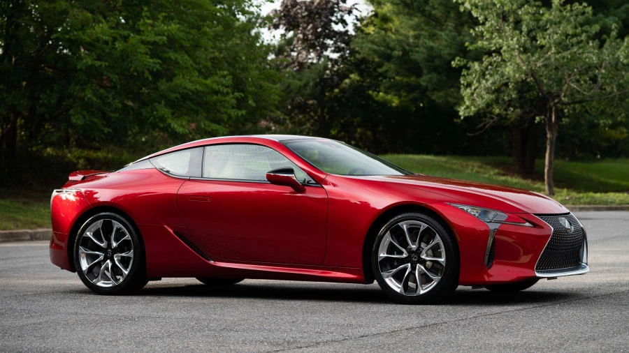 2018 Lexus LC - Image 15 of 31