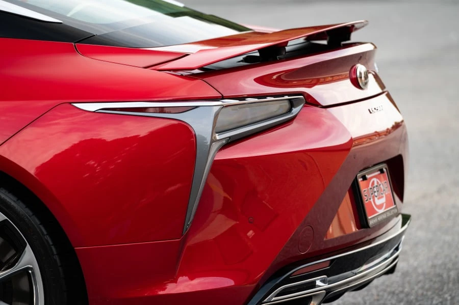 2018 Lexus LC - Image 23 of 31