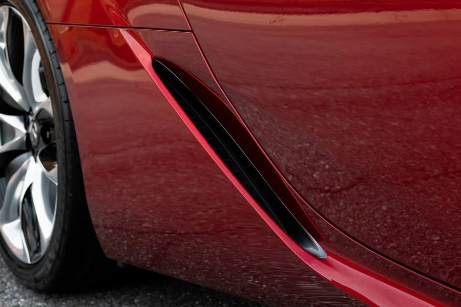 2018 Lexus LC - Image 31 of 31