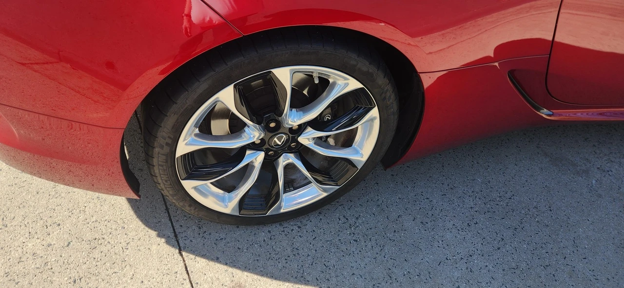 2018 Lexus LC - Image 21 of 21