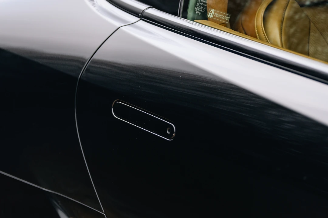 2018 Lexus LC - Image 28 of 31