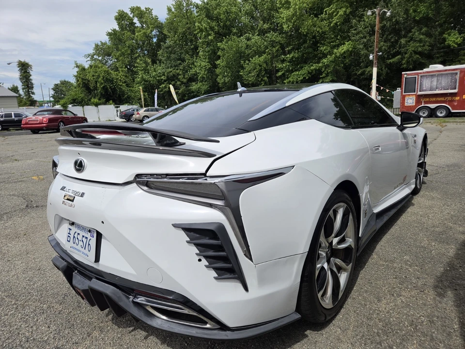2018 Lexus LC - Image 10 of 13