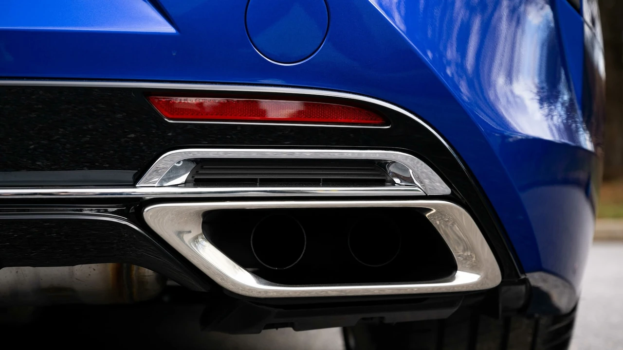 2018 Lexus LC - Image 22 of 31