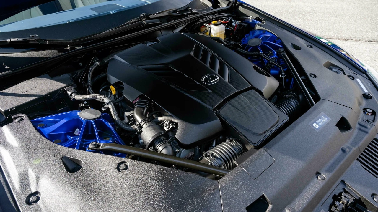 2018 Lexus LC - Image 7 of 31