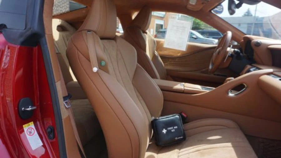 2018 Lexus LC - Image 4 of 24