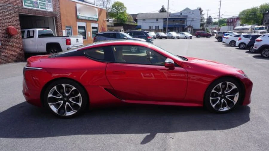 2018 Lexus LC - Image 15 of 24
