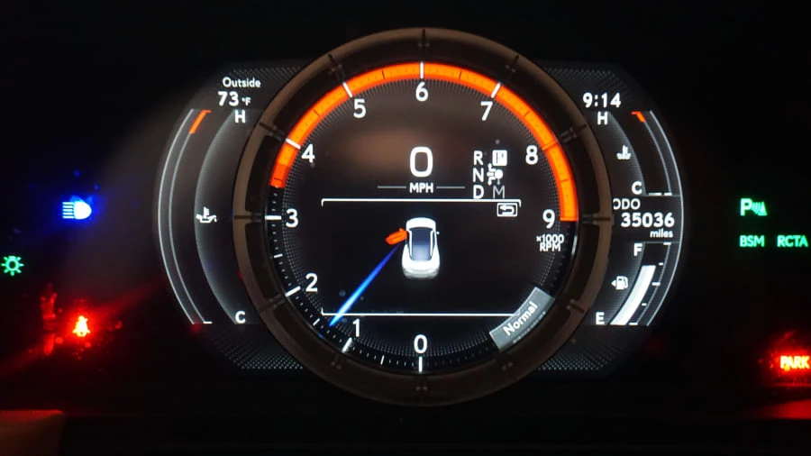 2018 Lexus LC - Image 23 of 24