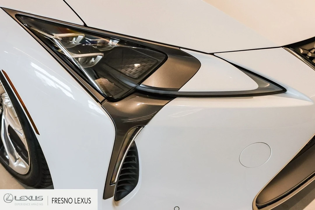 2018 Lexus LC - Image 4 of 12